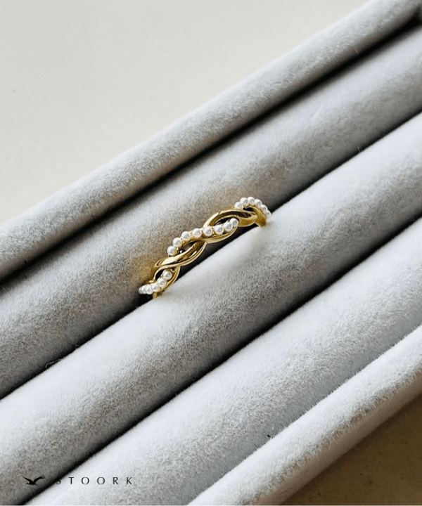 Pearl Metal Twist Ring - stoork