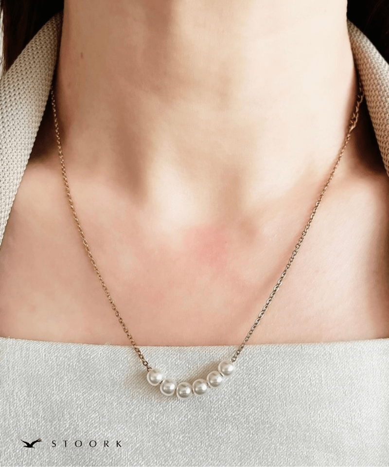 Petite Pearl Line Necklace - stoork