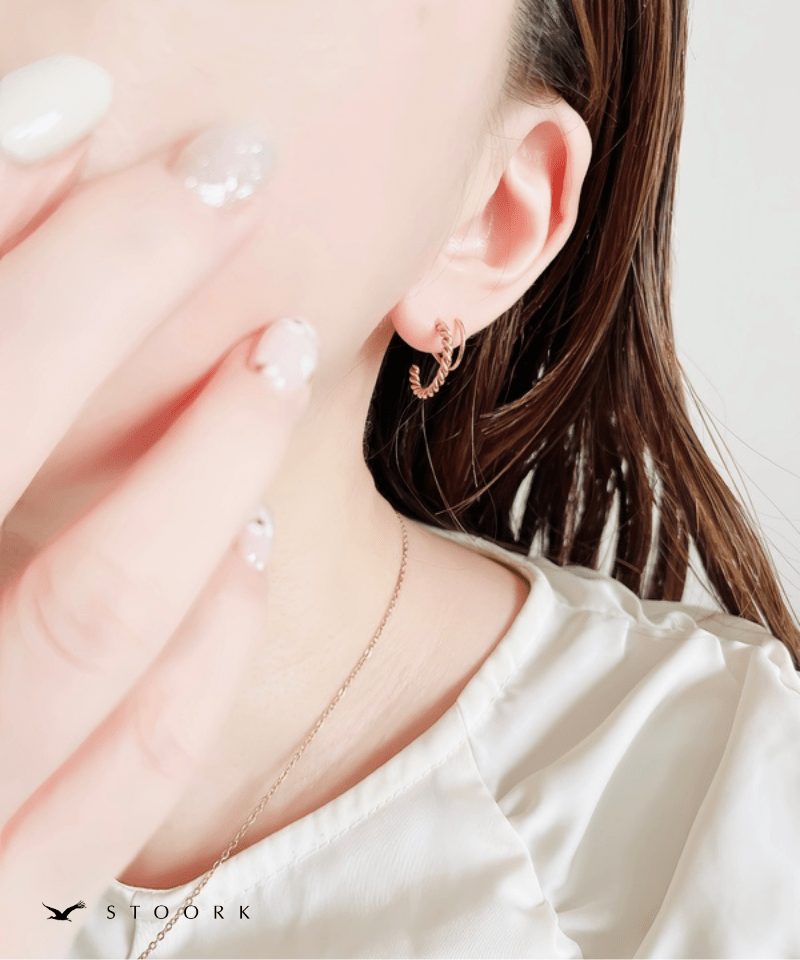 Spiral Twist Pierce - stoork