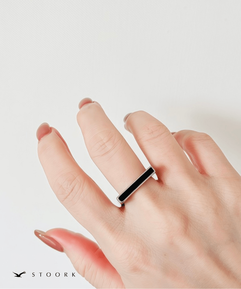 Square Black Line Ring - stoork