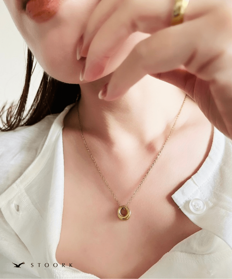Tiny Round Charm Necklace - stoork
