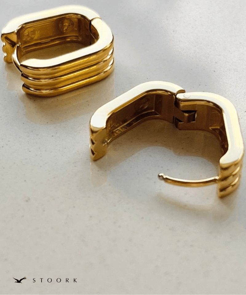 Vertical Line Mini Hoop Pierce - stoork