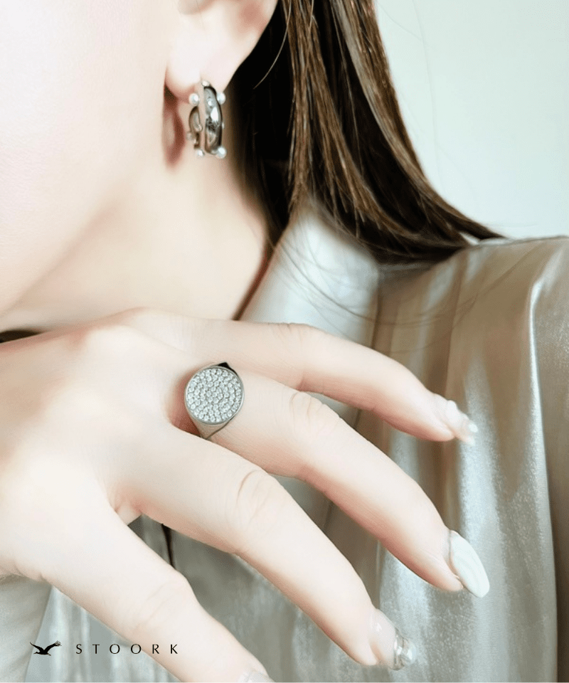 Zircon Circle Ring - stoork