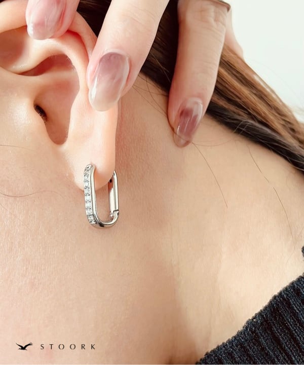 【再入荷】Zircon Ellipse Hoop Pierce - stoork