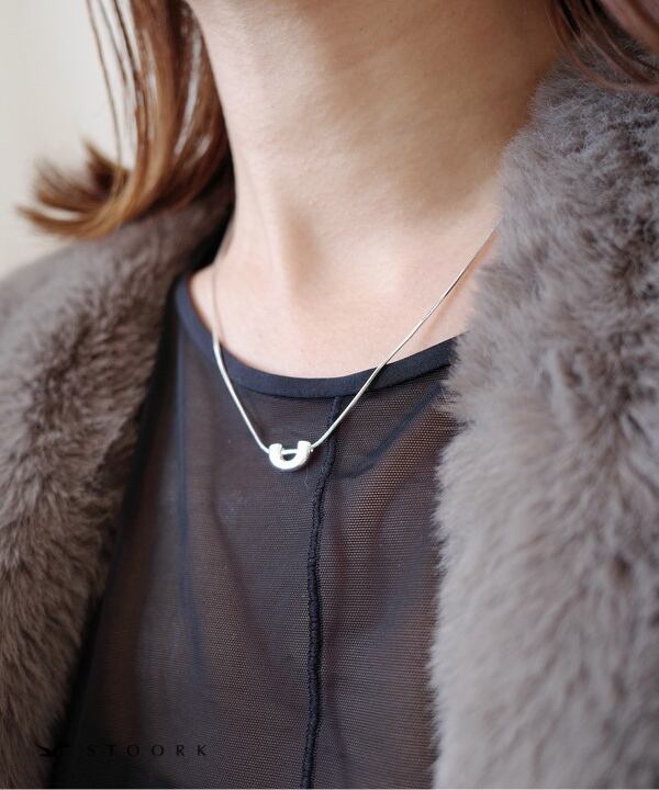 s925 U Necklace