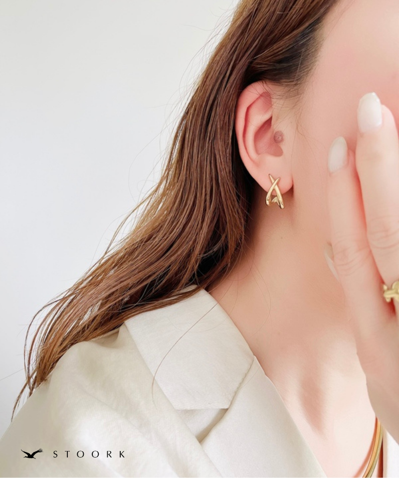 Cross Line Pierce