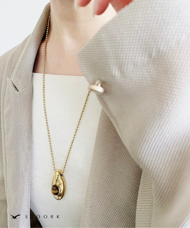 Oval Stone Charm Necklace