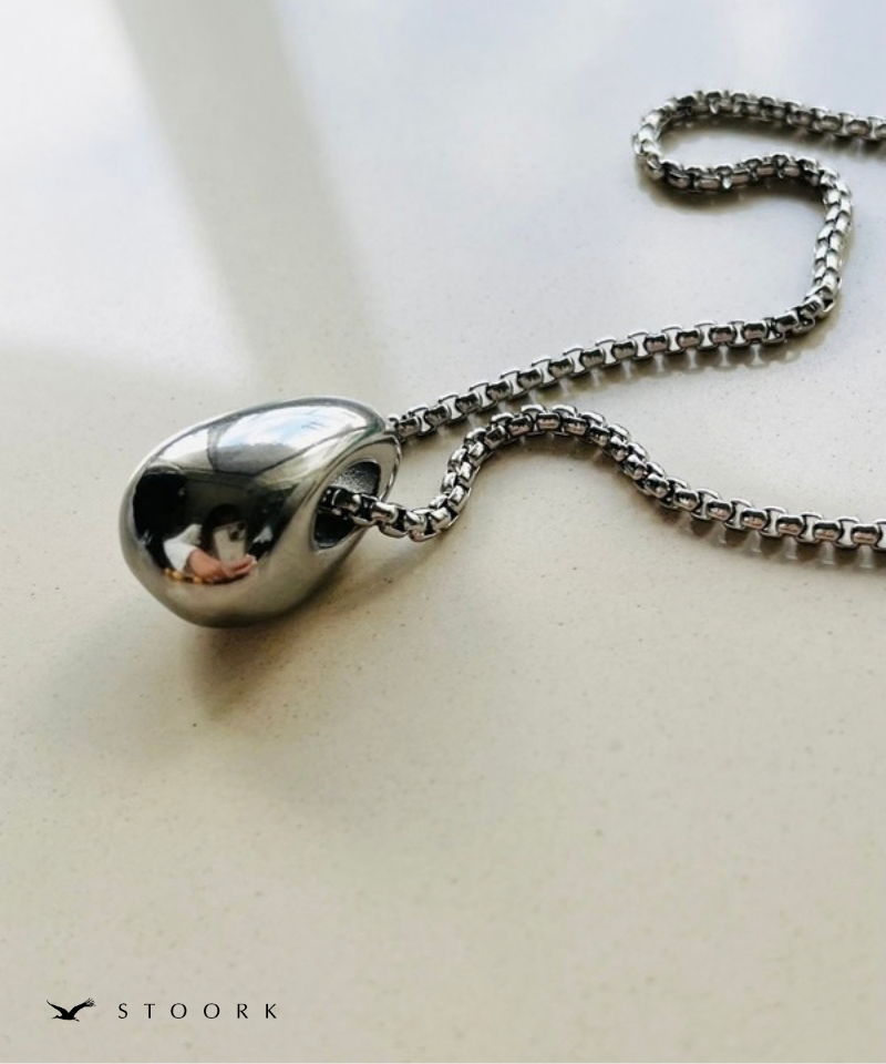 Volume Drop Long Necklace