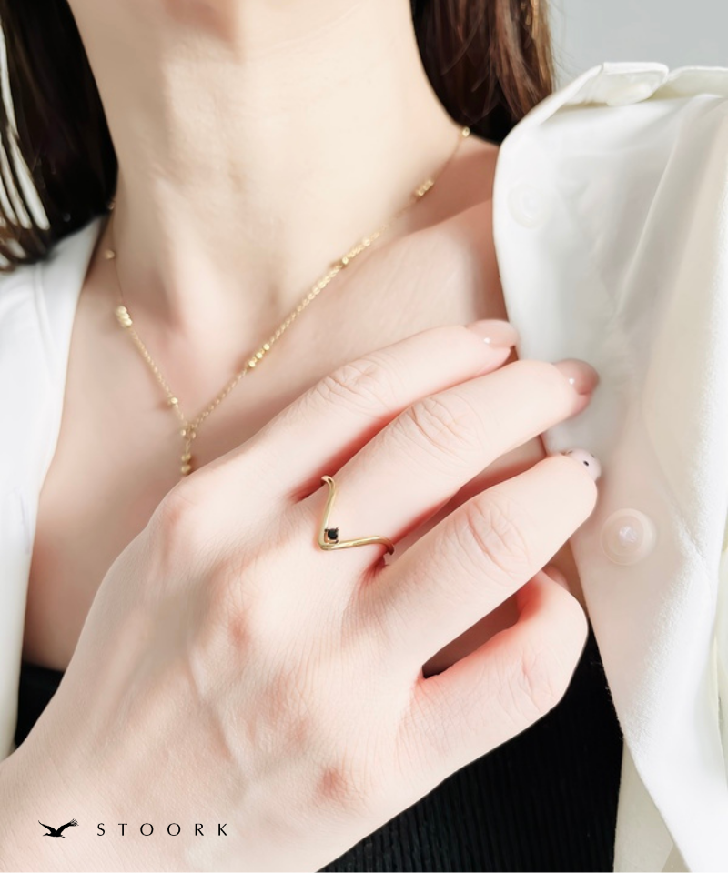V-Line Black Stone Ring