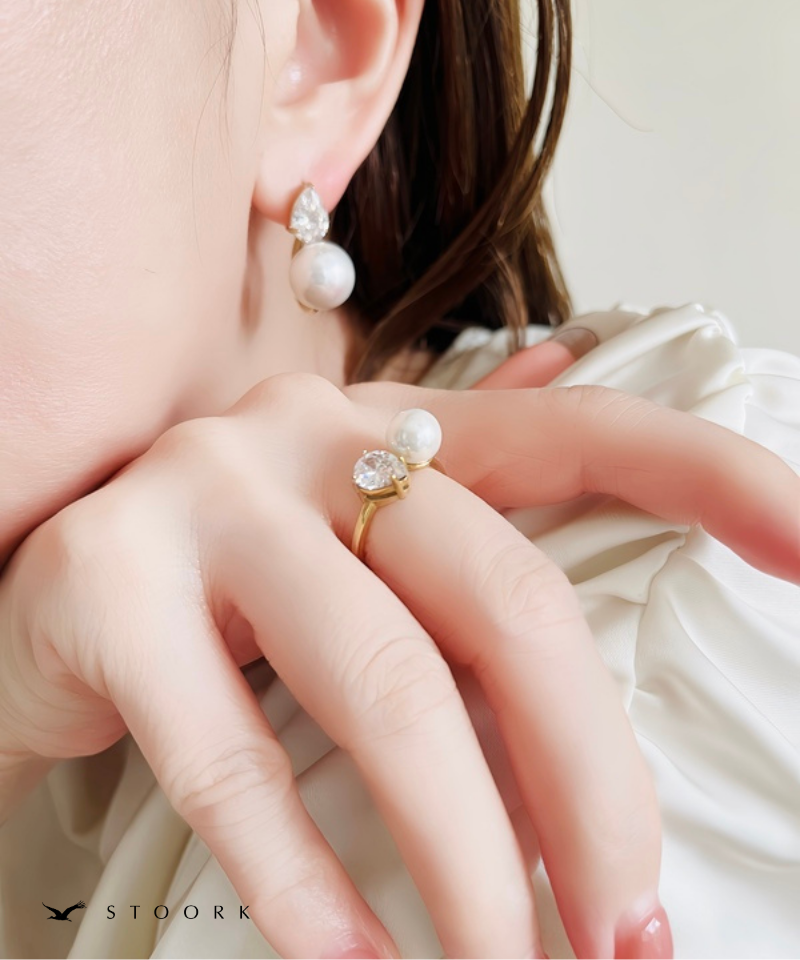 Drop Stone Pearl Ring
