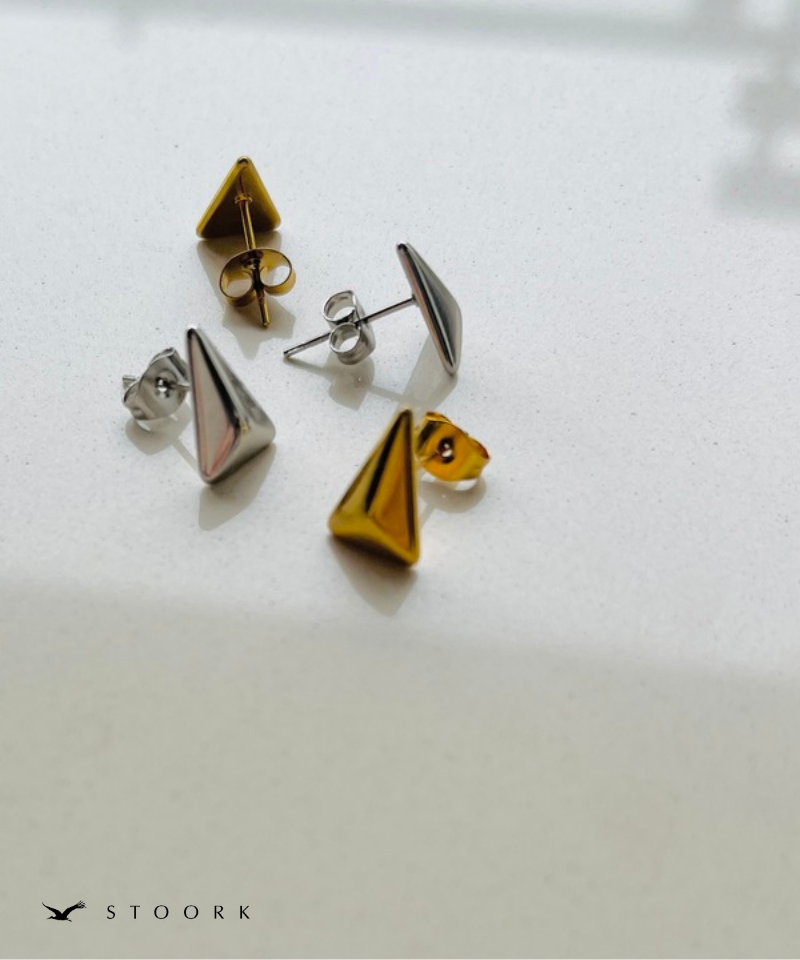 Triangle Studs Pierce