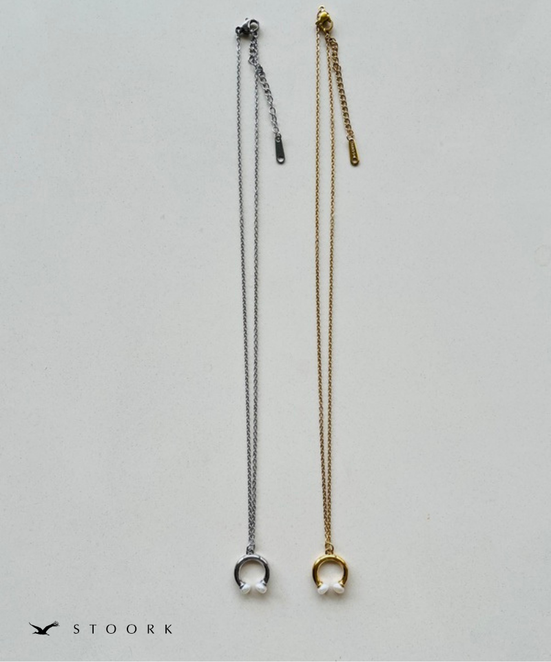 Pearl Horseshoe Necklace