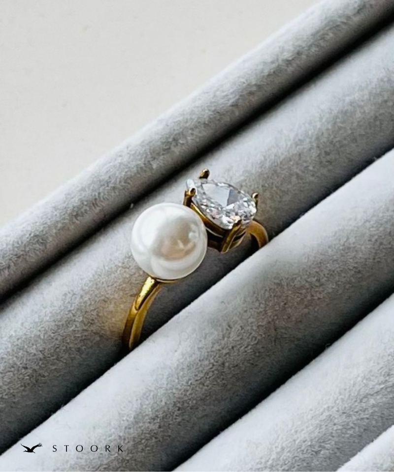 Drop Stone Pearl Ring
