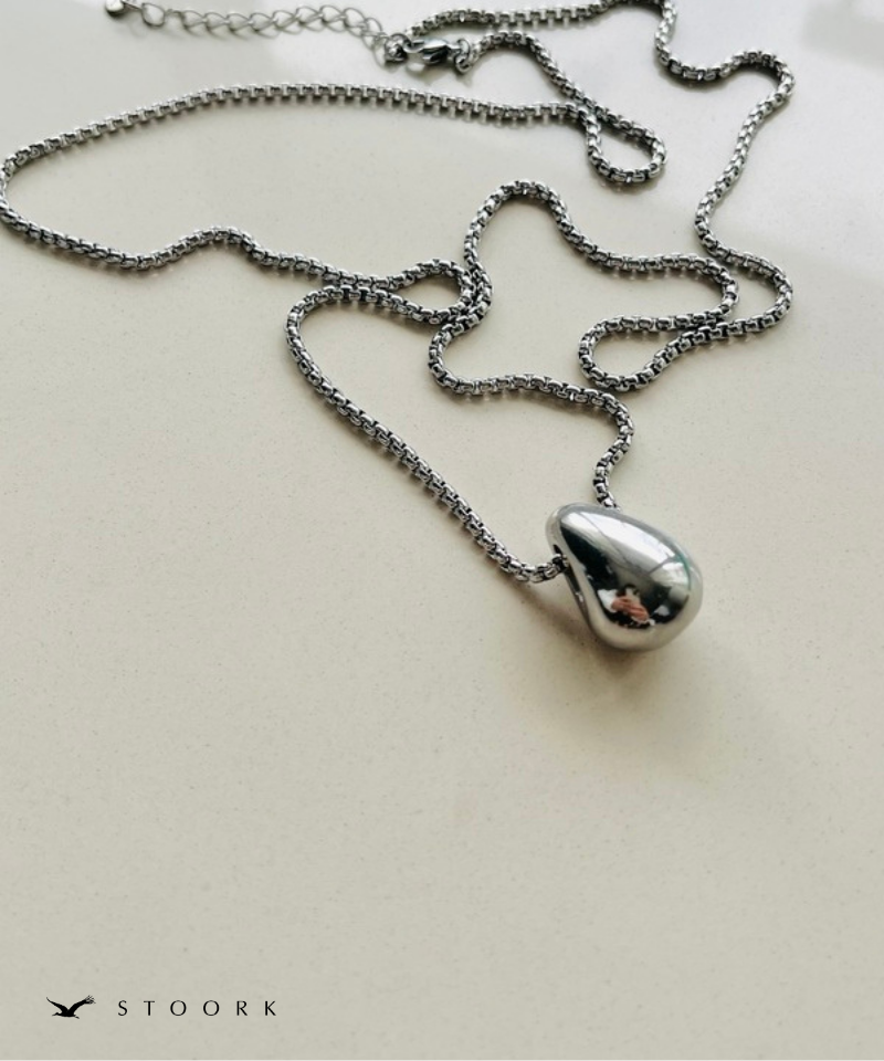 Volume Drop Long Necklace