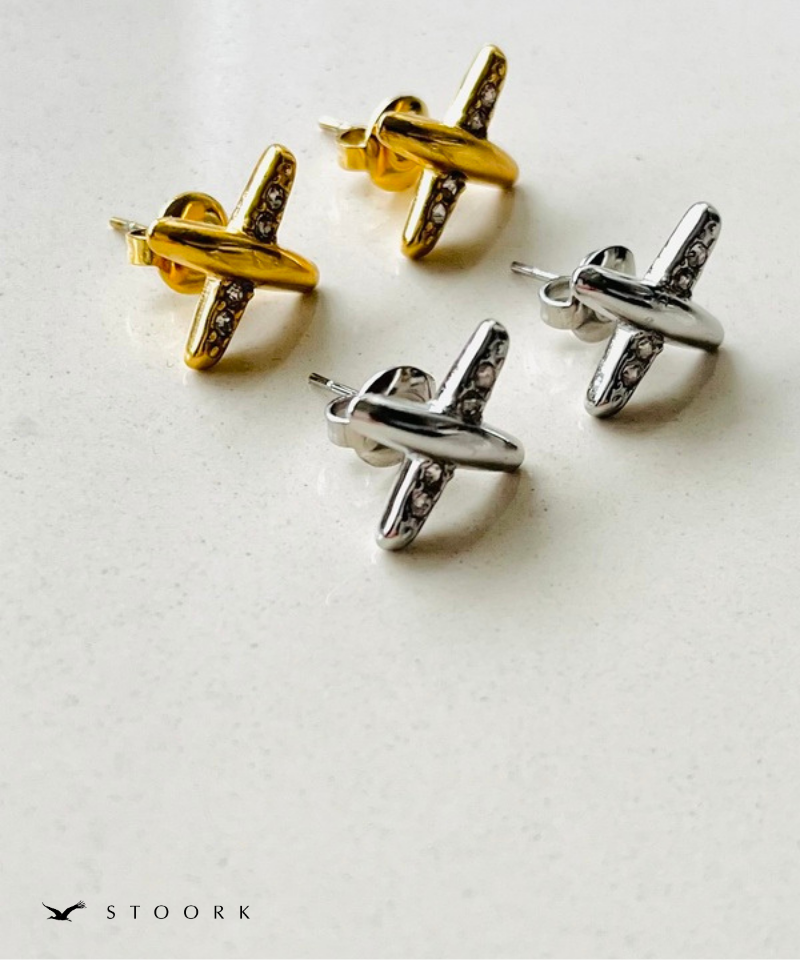 Cross Line Zircon Pierce