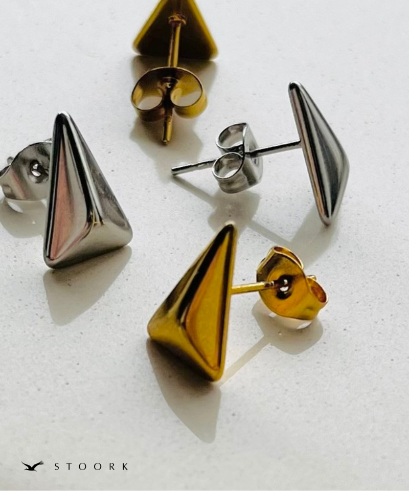 Triangle Studs Pierce