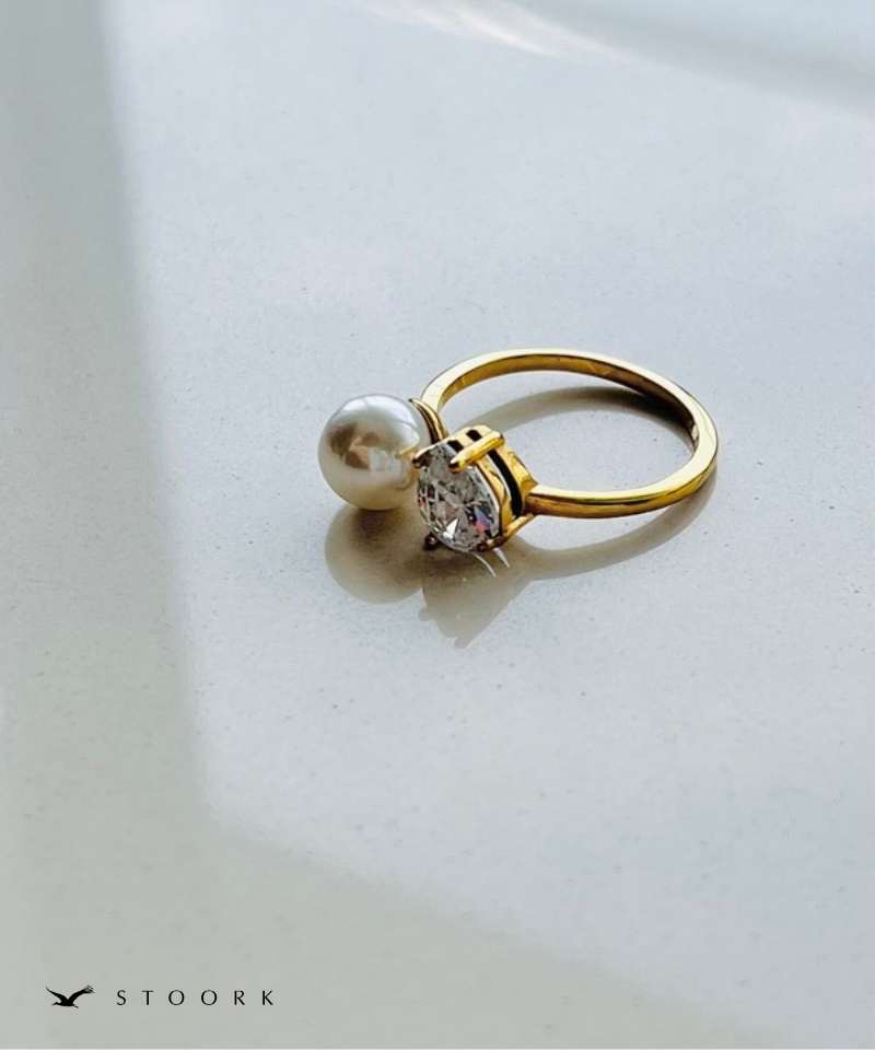 Drop Stone Pearl Ring