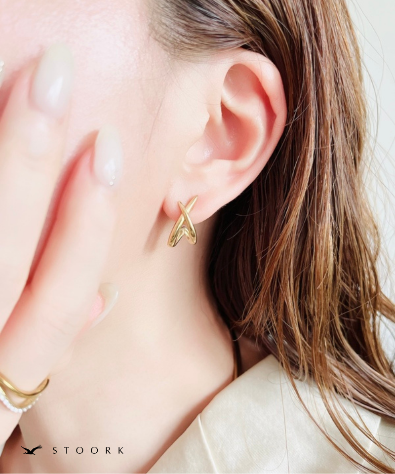 Cross Line Pierce