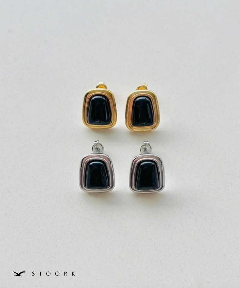 Square Black Stone Pierce