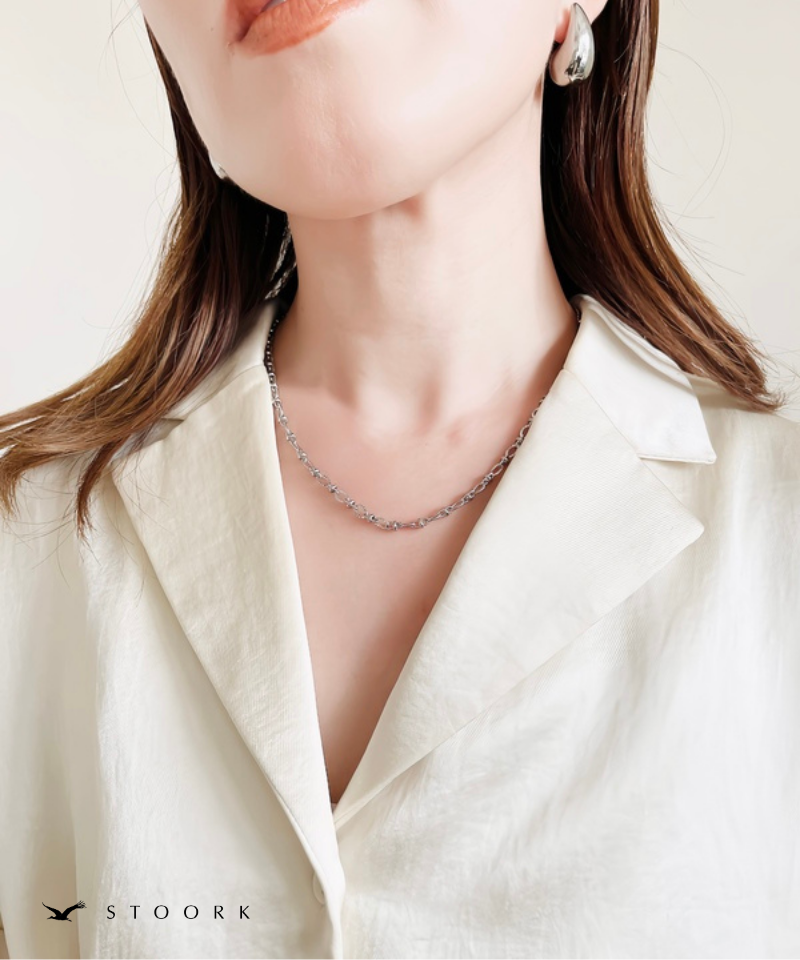Detail Chain Necklace