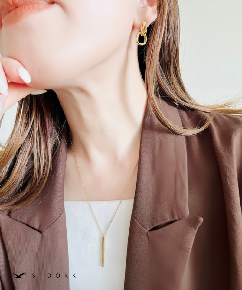 Skinny Pendant Necklace