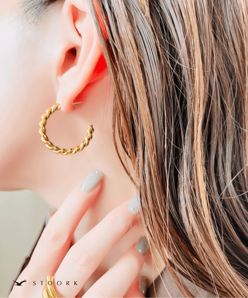 【再入荷】316L Undulate Round Pierce - stoork