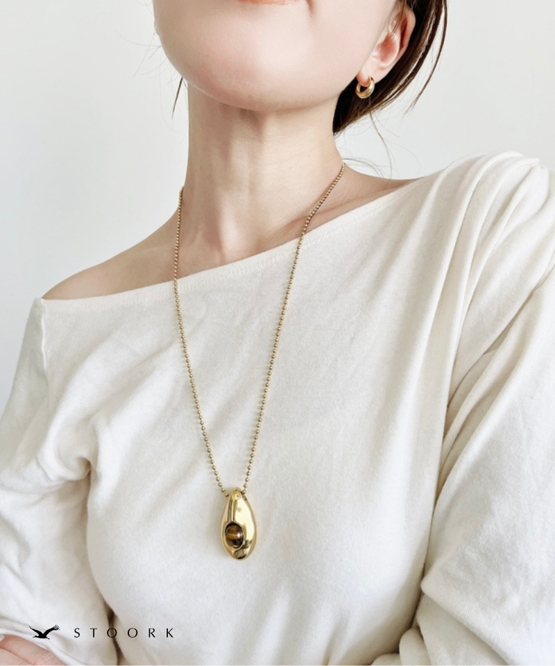 Oval Stone Charm Necklace