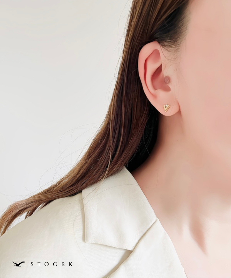 V Line Stone Pierce