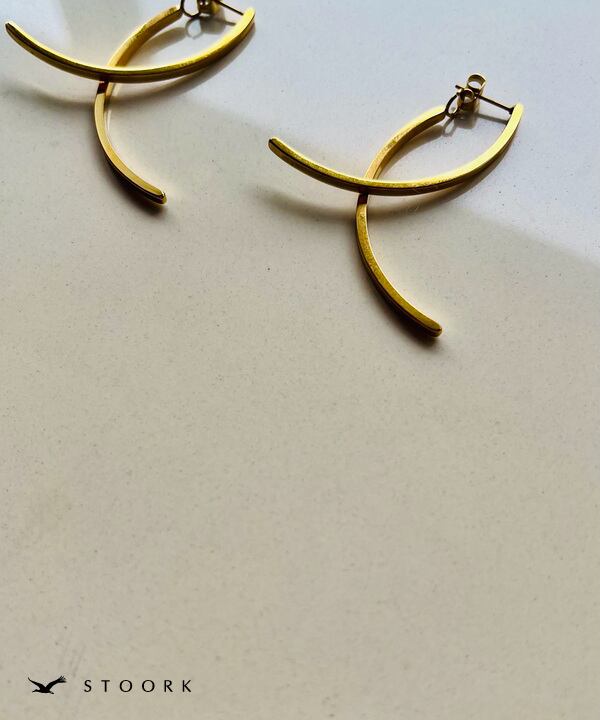 Cross Long Pierce