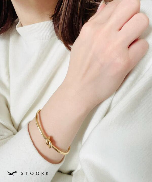 Knot Hoop Bangle | 金属アレルギー対応アクセサリー通販ショップ