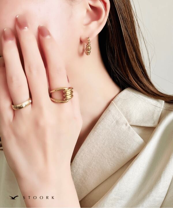 Nezinezi Ring