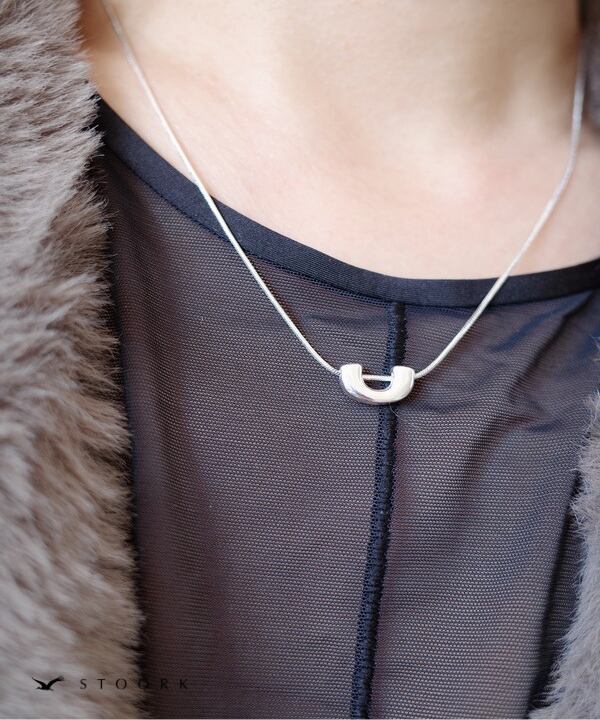 s925 U Necklace