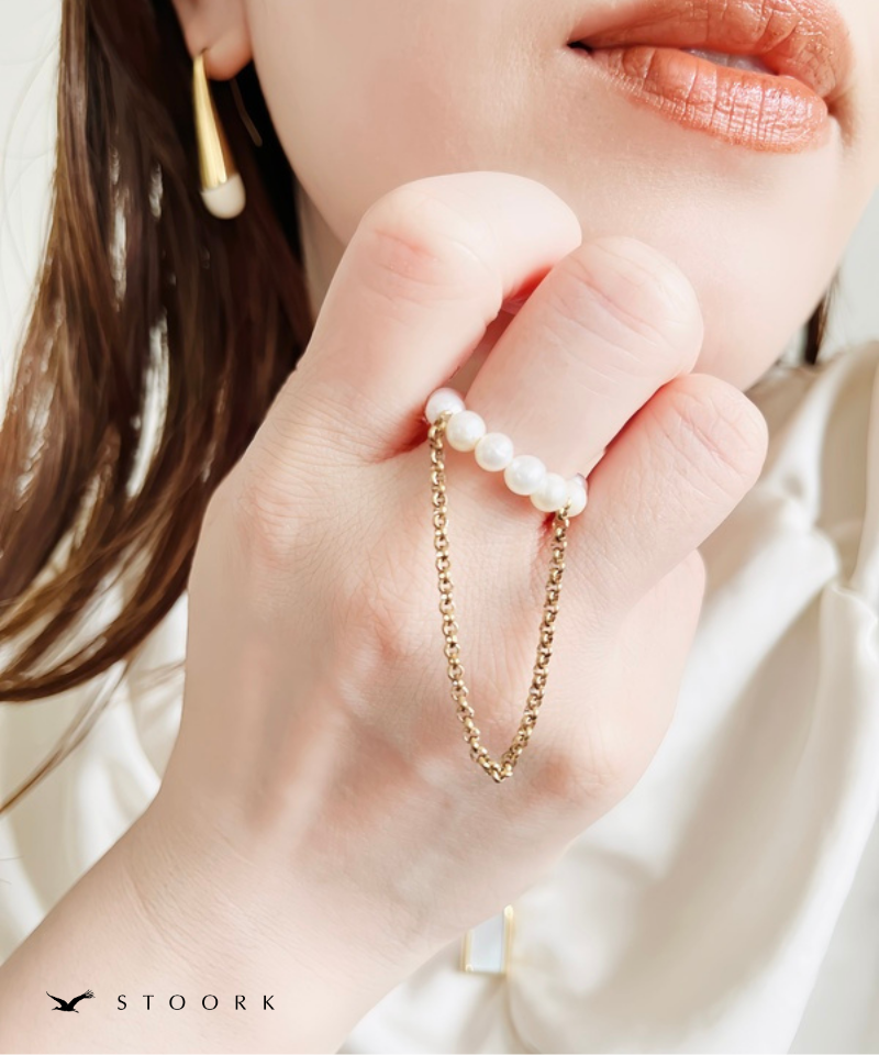 Drape Pearl Ring