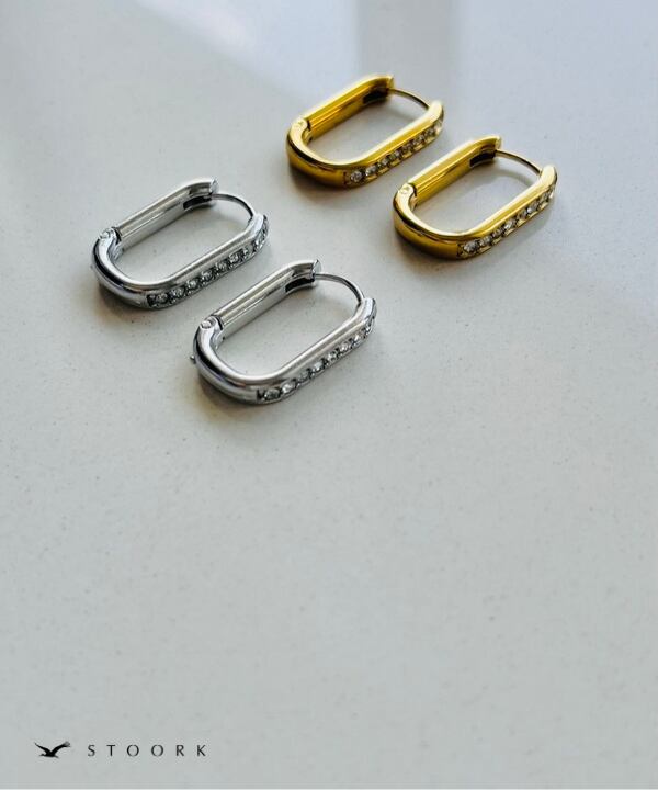 【再入荷】Zircon Ellipse Hoop Pierce