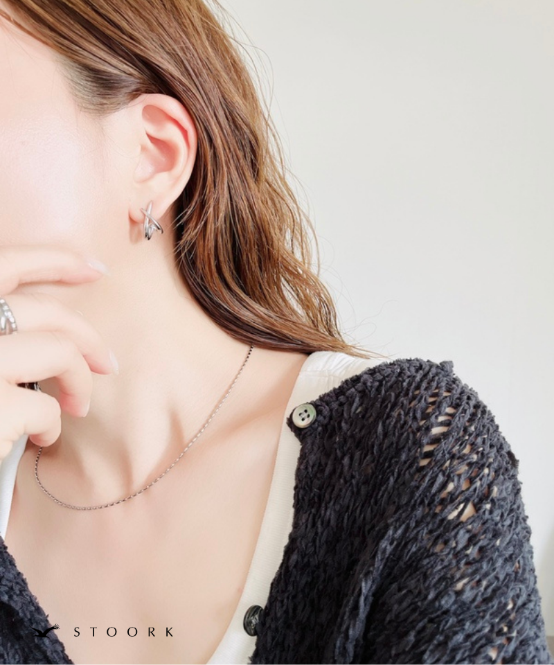 Cross Line Pierce
