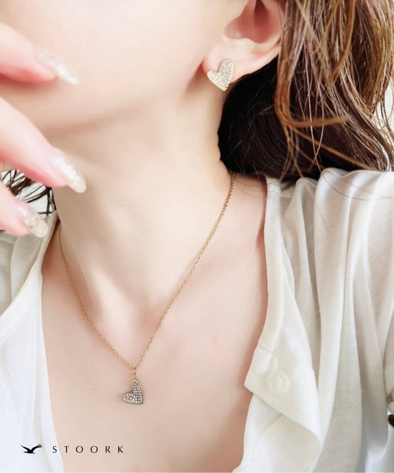 Zircon Heart Necklace