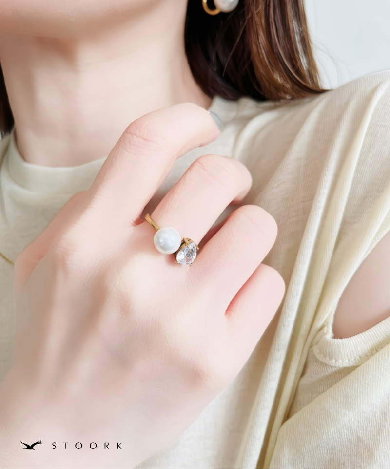 Drop Stone Pearl Ring