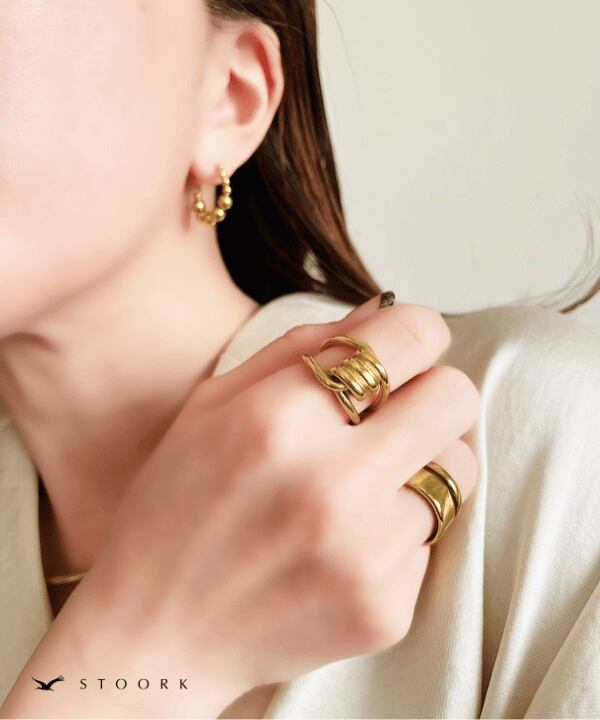Nezinezi Ring