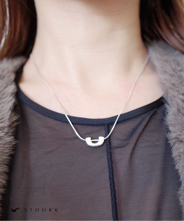 s925 U Necklace