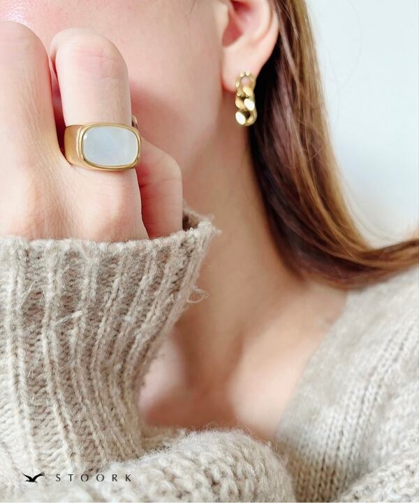 【再入荷】Square Top Ring