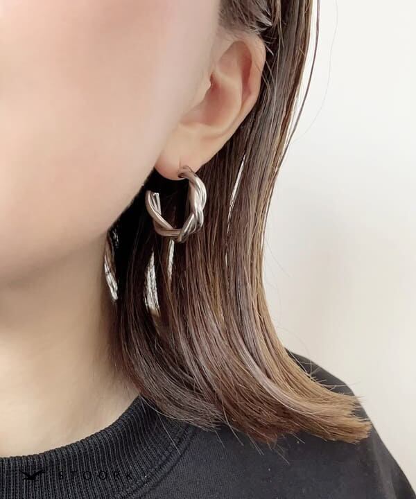 Twist Round Pierce