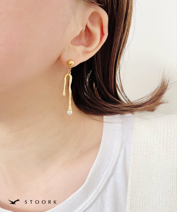 Asymmetry Pearl Pierce - stoork
