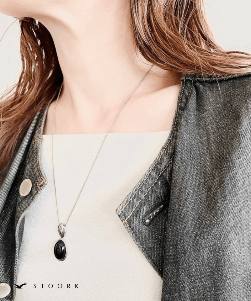 Black Oval Slider Necklace - stoork