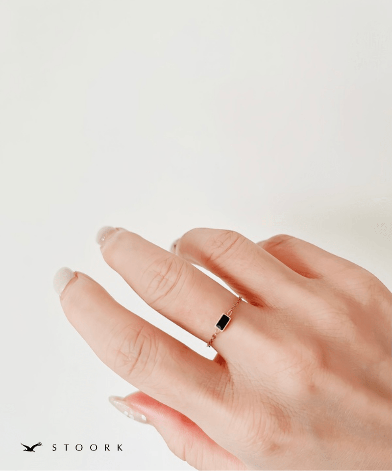 Black Slider Chain Ring - stoork