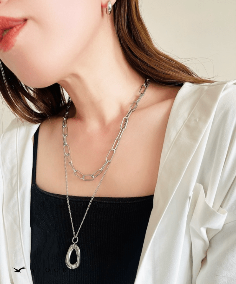 Circle Top Layered Necklace - stoork
