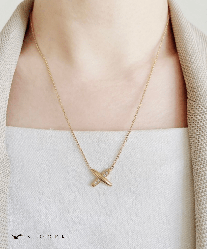 Cross Line Zircon Necklace - stoork