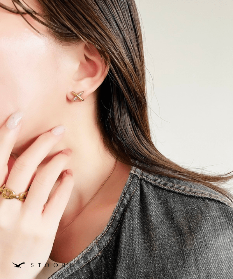 Cross Line Zircon Pierce - stoork