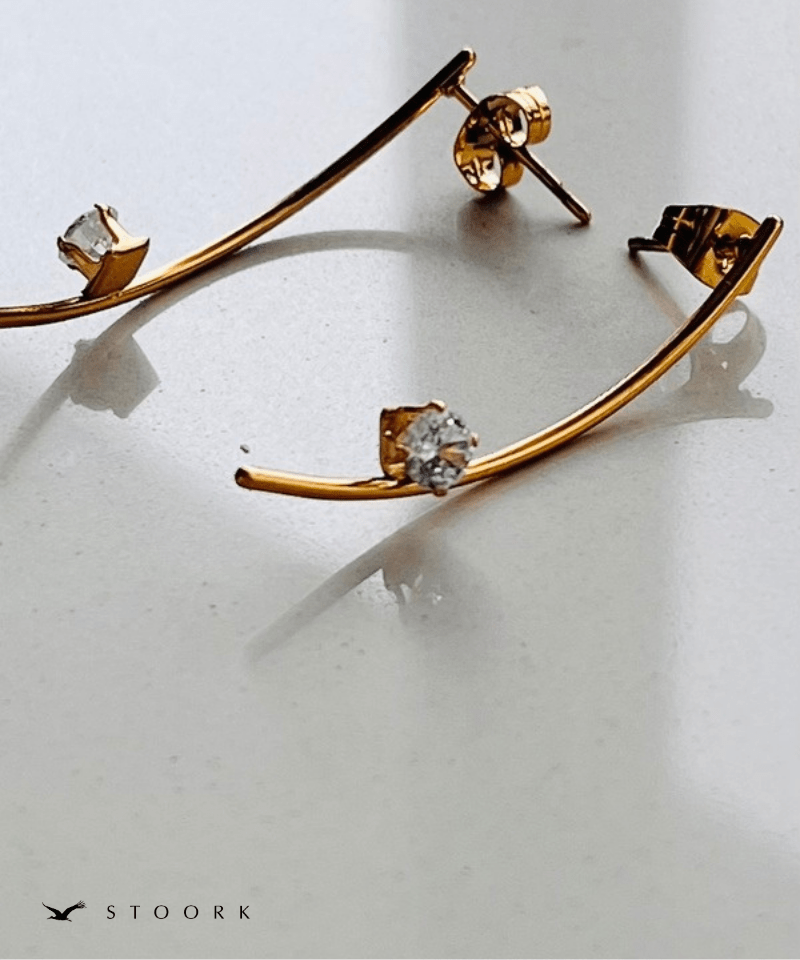 Curve Line Pierce - stoork
