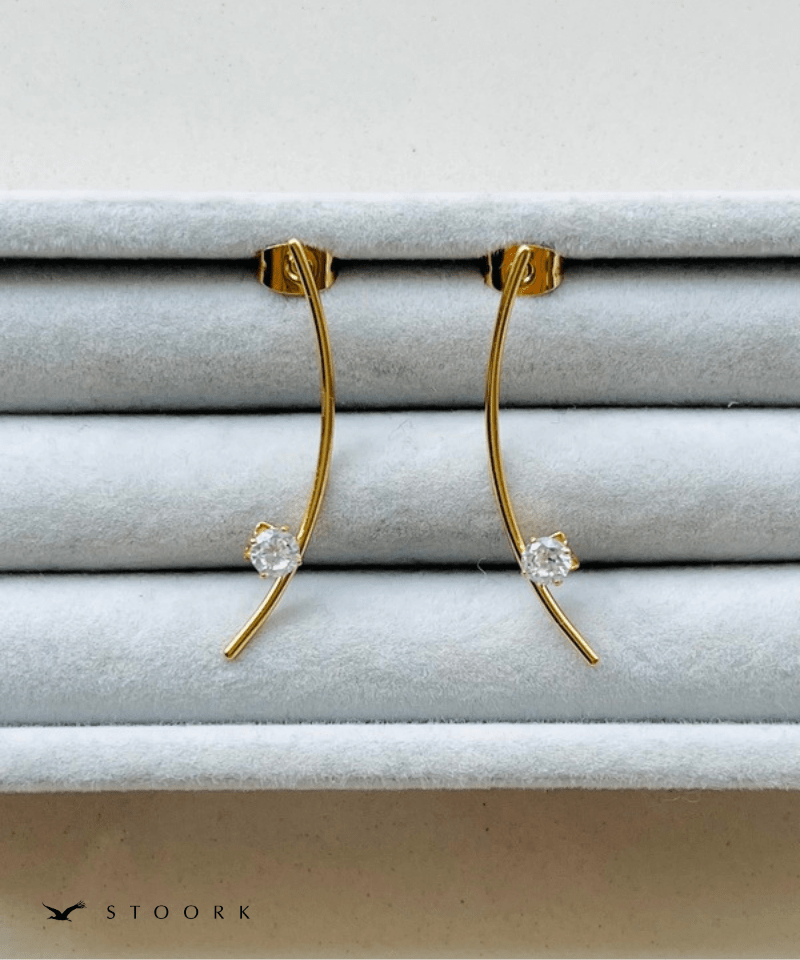 Curve Line Pierce - stoork