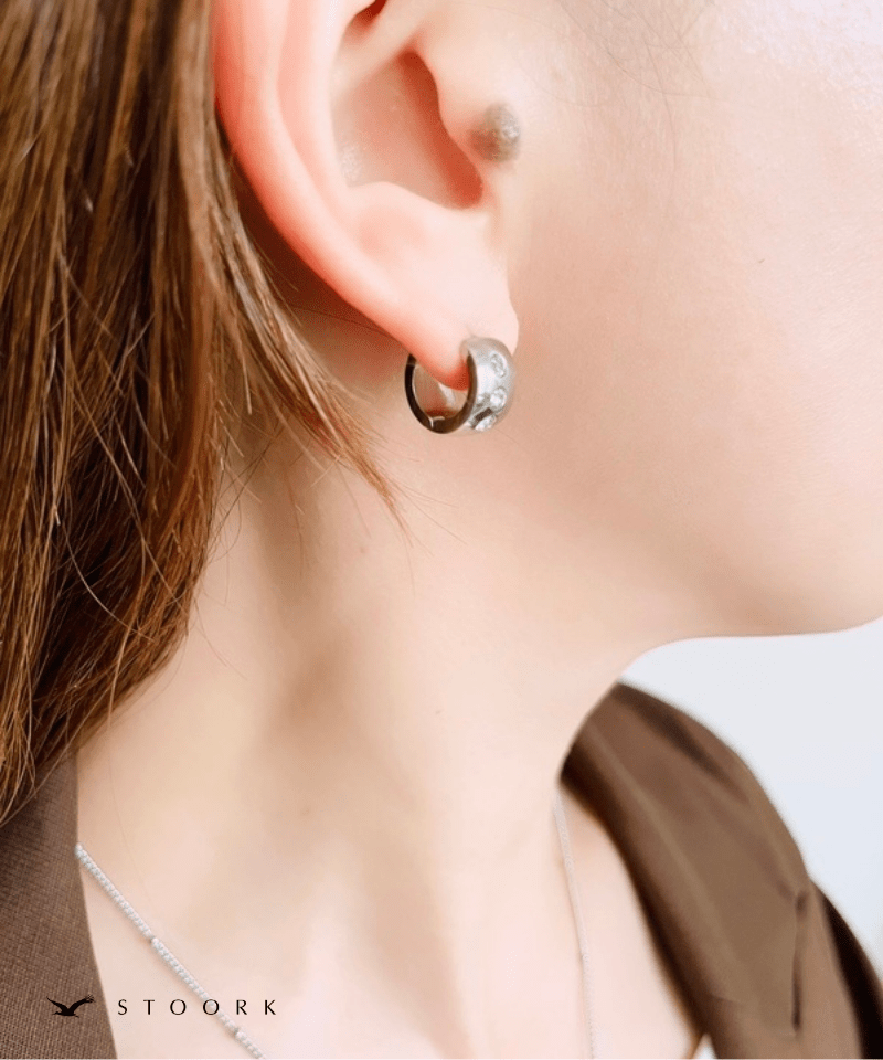 Dot Stone Hoop Pierce - stoork